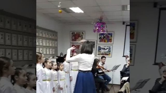 Хор Фонда АРТ исполняет песню 