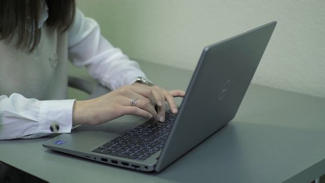 Елена Атласкова Руководитель отдела AXELSOFT выпускница курса "Аналитик 1С"  CORS Academy