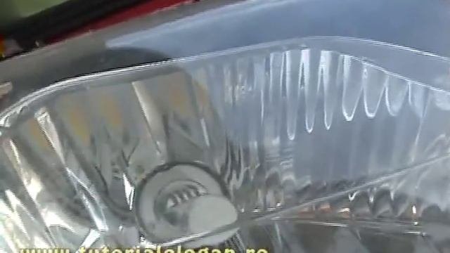 Bec cu led H4 1800 lumeni pe Logan