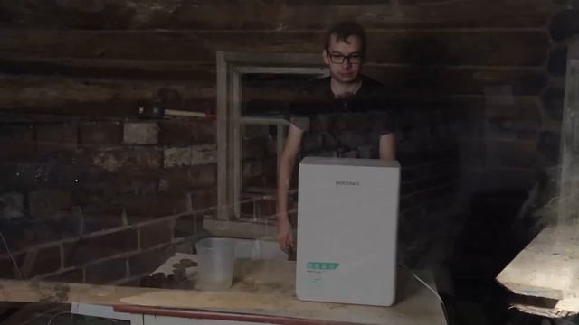 «Выжимаем» воду из бревенчатой пристройки. Новые технологии пришли в деревню