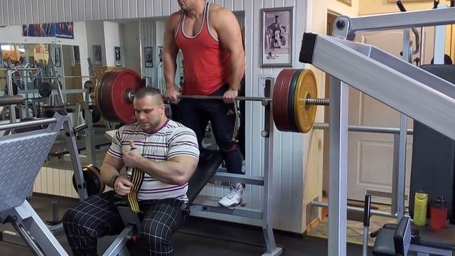 Бабич Ярослав. Жим лежа 190 кг на 7 повторений под углом.