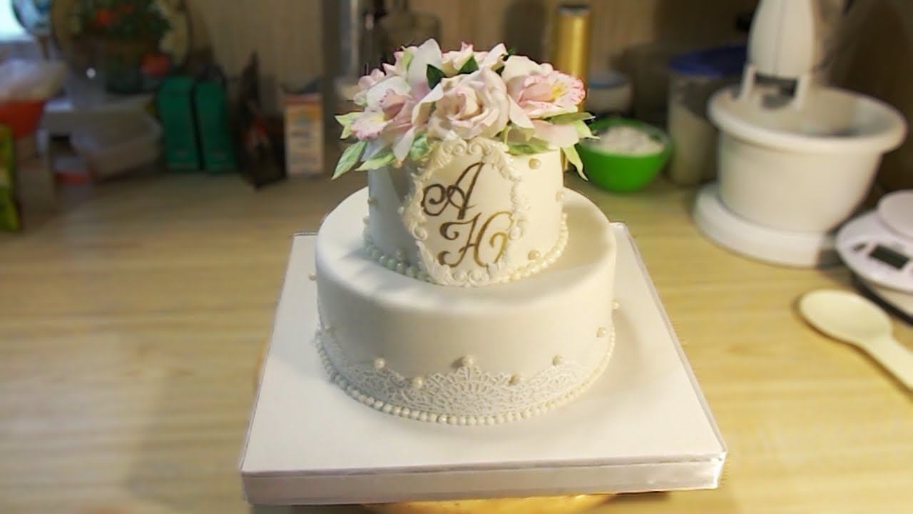 Свадебный торт двухъярусный без цветов