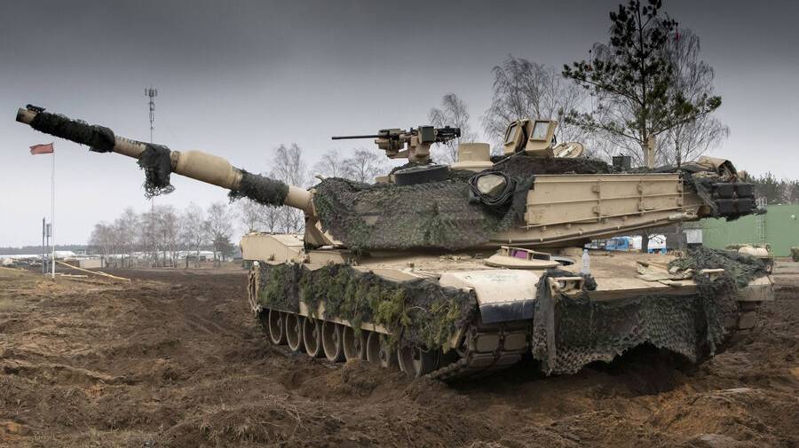 Российские военные подбили Abrams в ДНР