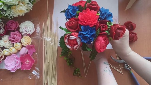 Мыльный яркий букет в стаканчике.Мыловарение.Букет из мыльных цветов.Soap.Собираю букет