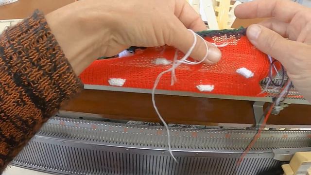 Manga Bolota Feita Em Tricô à Máquina