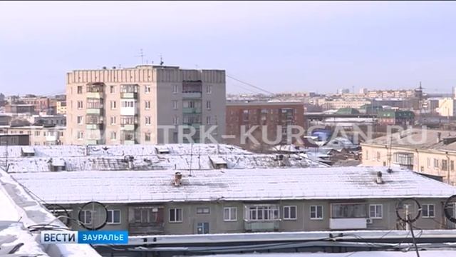 В Кургане судебные приставы разбираются с собственниками жилья по поводу долгов