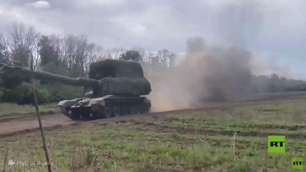 بالفيديو.. الجيش الروسي يدمر مواقع تابعة للجيش الأوكراني