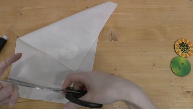 Как пришить пуговицу_! Видео урок.