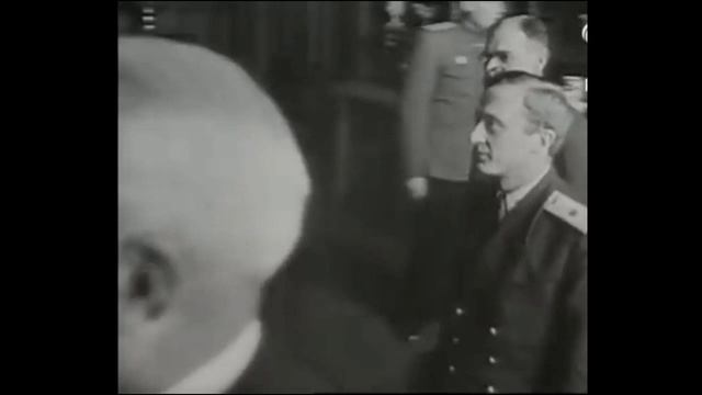 ТРИ ЧЕЛОВЕКА В ЯЛТЕ 1945 г