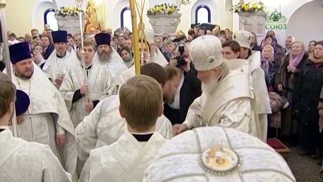 Предстоятель Русской Церкви освятил московский храм иконы Божией Матери Воспитание в Некрасовке