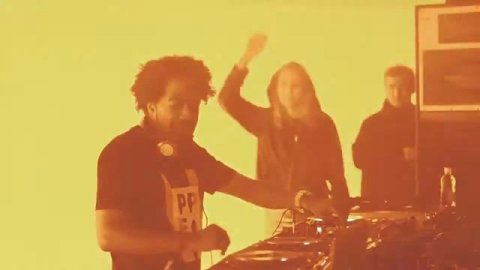 VEON на фестивале Present Perfect в Санкт Петербурге