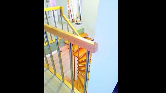 Лестница на больцах