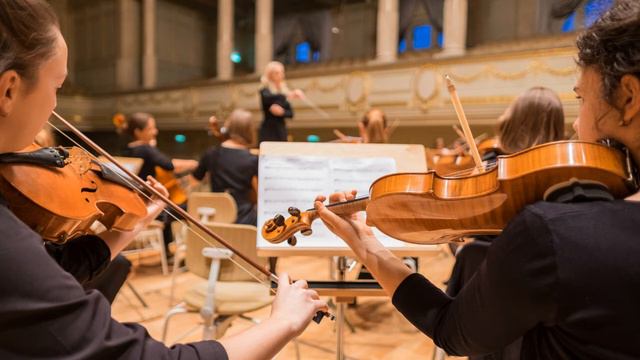 J.S.Bach (1685-1750) - Minuet (Two Violins)