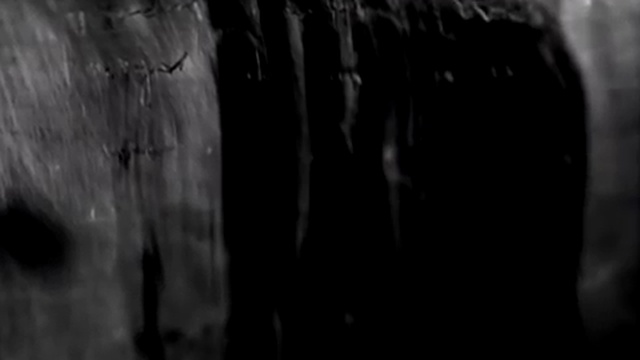 Metallica - The Unforgiven (Video)