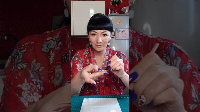 Ромашка с вафельной бумаги прямой эфир
