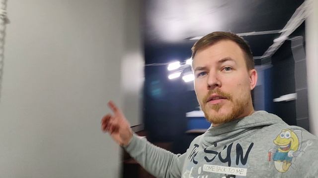 room tour (румтур) по студии 38 м². недорогой но симпатичный ремонт под сдачу в Москве и м.о