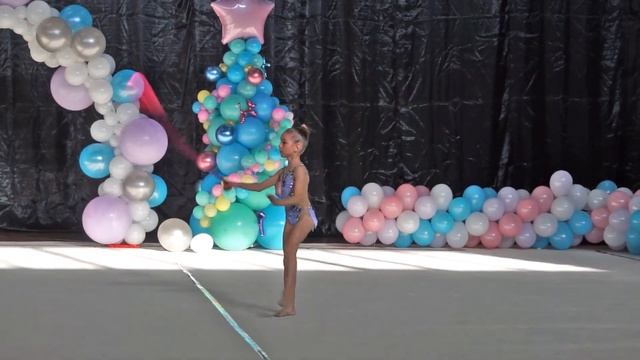 Дячок Николь 2012 СКАКАЛКА rhythmic gymnastics художественная гимнастика 2019 снежинка