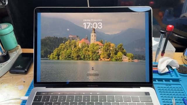 Macbook Pro A1989 เปลี่ยนPro A2338 By ช่างหนึ่ง Smile IT Service ท่าพระ