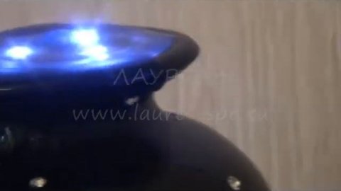 325603 Водопад сосуд черный малый со стразами