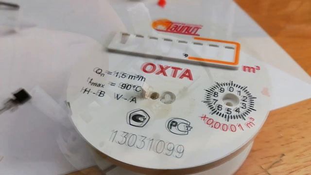 Простой электронный счетчик и датчик потока на оптопаре для Arduino.