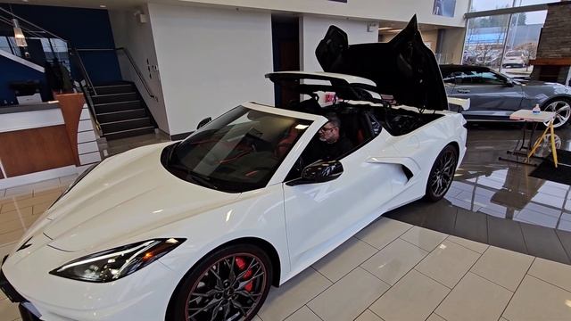 2023 C8 top up