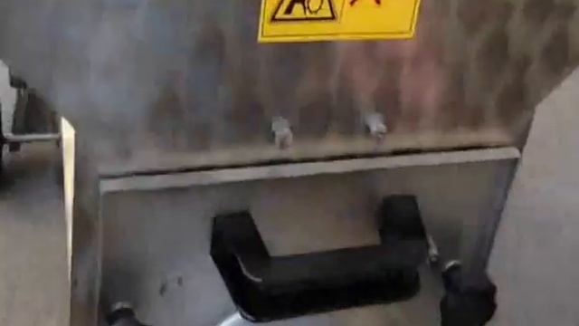 Дробилка гребнеотделитель для винограда