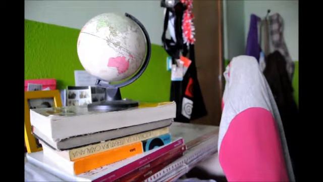 libros dibujados - Poema de Bombyx mori