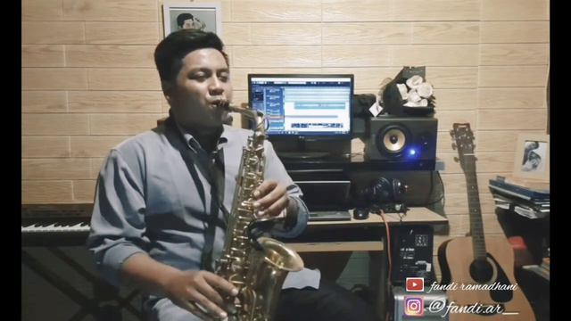 SOULMATE - KAHITNA (Saxophone cover by Fandi Ramadhani)
