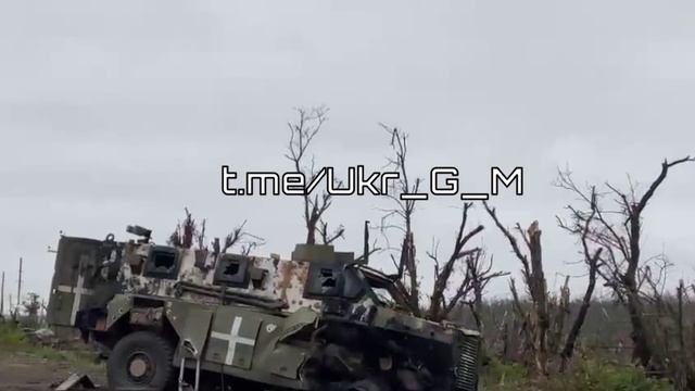 🇺🇦Уничтоженная БМП 2 (боевая машина пехоты) боевиков ВСУ и австралийский бронетранспортер Bushmast