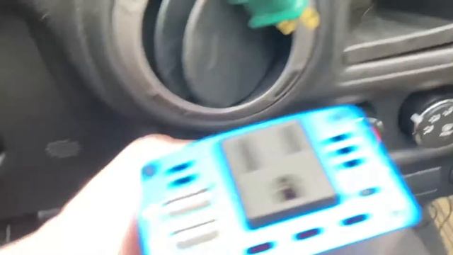 Foval 150Watt Car Inverter. Perfect for Vehicle Christmas Lights!