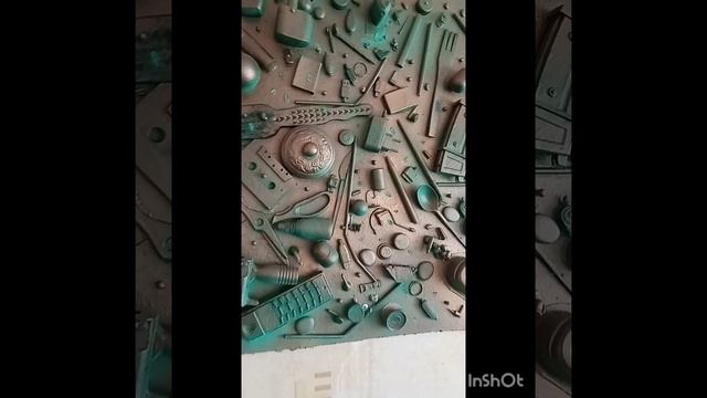 Картина из хлама