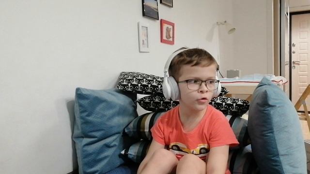 Смотрю кино для самбистов после первых соревнований.