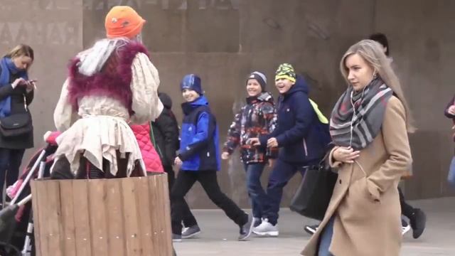 Пранк!!!Бабка на гироступе!