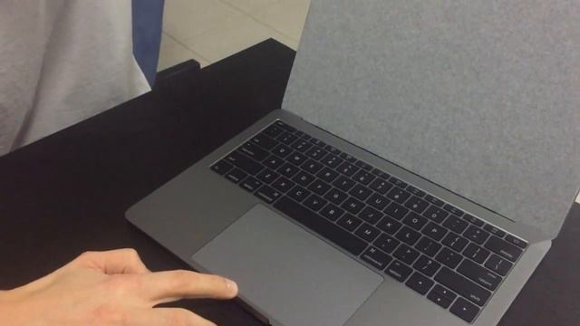 Unboxing Macbook Pro 2017 - lançamento - português