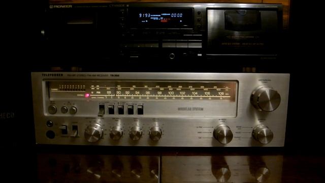 Послушаем кассетку:Александр Розенбаум- "Машка и мышка"