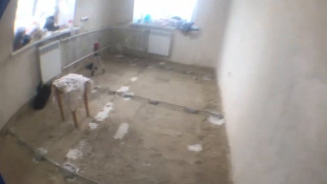 Новый очередной объект . Заливка черновой стяжки пола во всей квартире