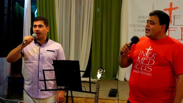 Вечер дня медицинской миссии. 7. Пение "Слава Христу"