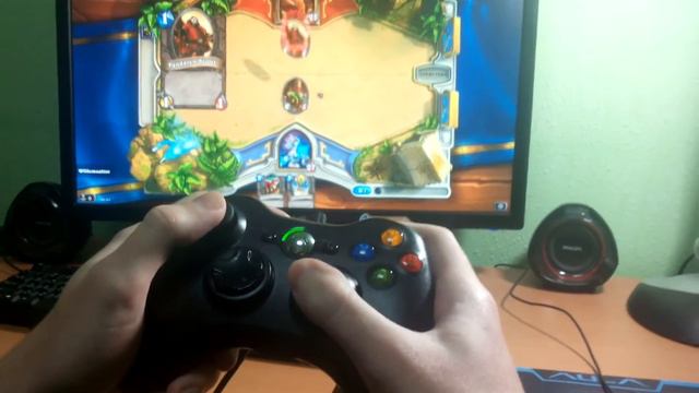 Playing HearthStone with XBox 360 gamepad. World of Joysticks Emulator.