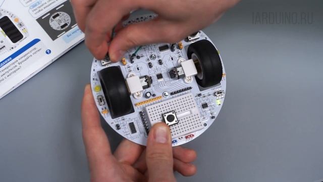 Урок 12. Точное движение робота прямо - Электронный конструктор «Мультиплексик»