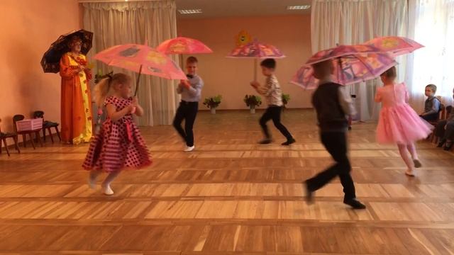 Развлечение Осенний праздник в саду