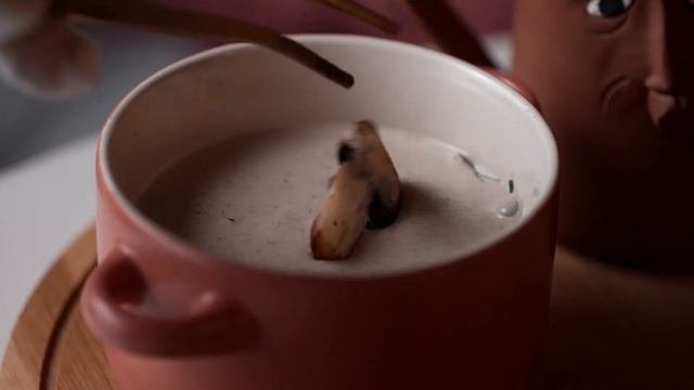 Крем суп из белых грибов
