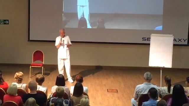 Если принято решение не кормить ребёнка мясом, как бороться с возражениями его бабушек и дедушек?