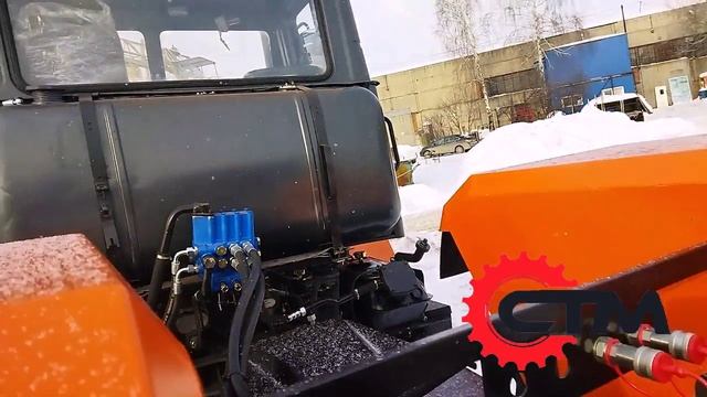 Трактор ХТЗ Т-150 Т150 с отвалом после капитального ремонта. Обзор кабины. Двигатель ЯМЗ-236 турбо