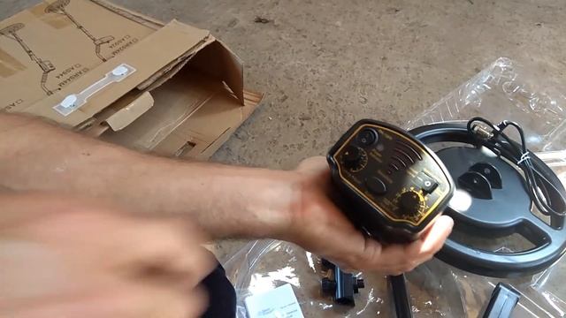 Отличный Металлоискатель с AliExpress по чермету.