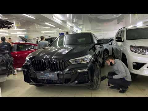 BMW X6 - покрасили серый пластик и хромированные элементы в чёрный цвет, бронирование полиуретаном