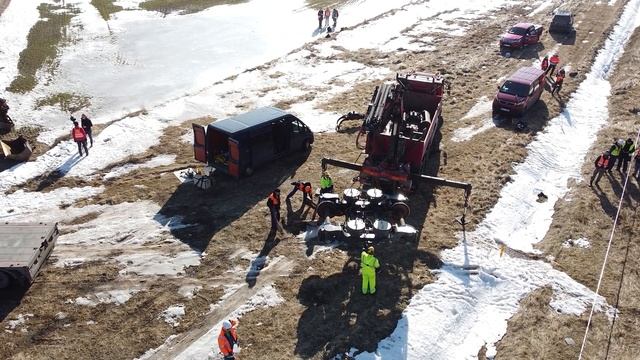 Подъём Штадлера после крушения 3 / Lifting of Stadler train after a collision with a truck 3
