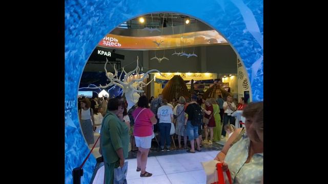 Очевидное и невероятное: Выставка Россия в Москве!