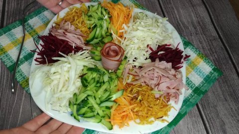 Салат “Козел в огороде”: идеальный рецепт для любого праздника