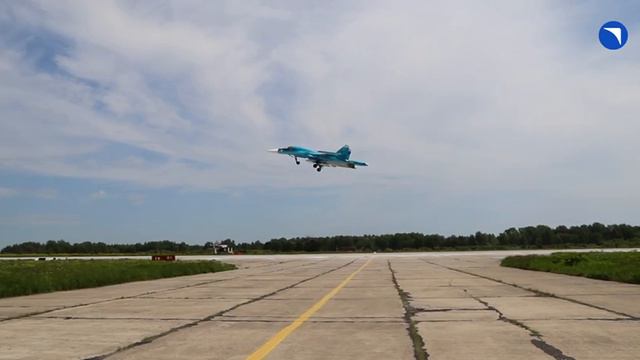 ❗✈⚡ Новая партия фронтовых бомбардировщиков Су-34 прибыла в войска.⚡