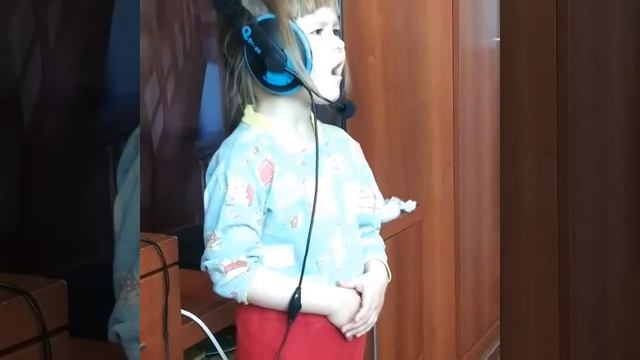 Зачем завидуешь мне подруга??